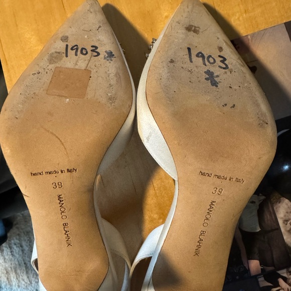 Hangisli Crystal Buckle Pointed Toe Slingback Pump - Picture 6 of 6